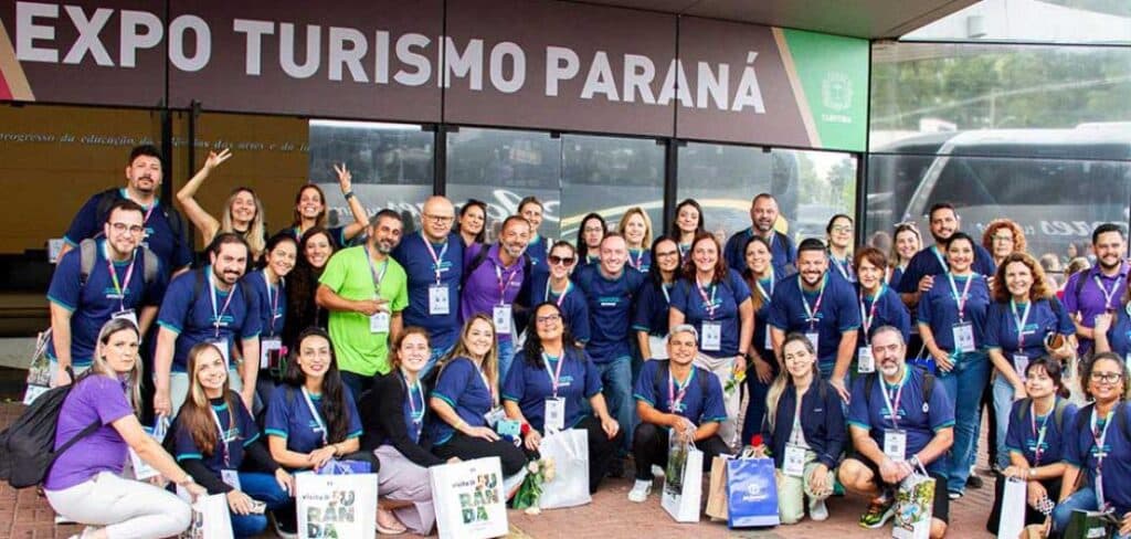 Expo Turismo Paraná 2025 terá caravanas de agentes de viagens de diversas regiões do Brasil Expo Turismo Paraná 2025 terá caravanas de agentes de viagens de diversas regiões do Brasil