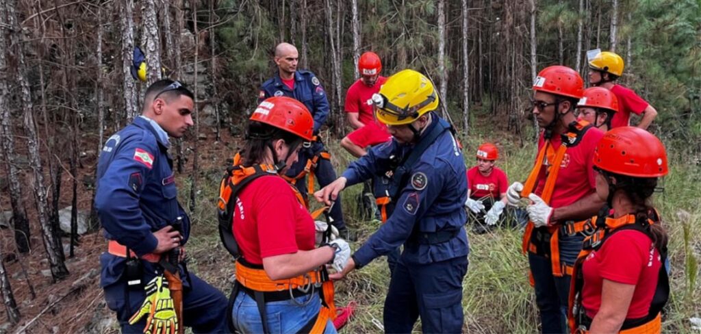 Inscrições abertas para o Curso de Bombeiro Comunitário em 10 cidades de SC