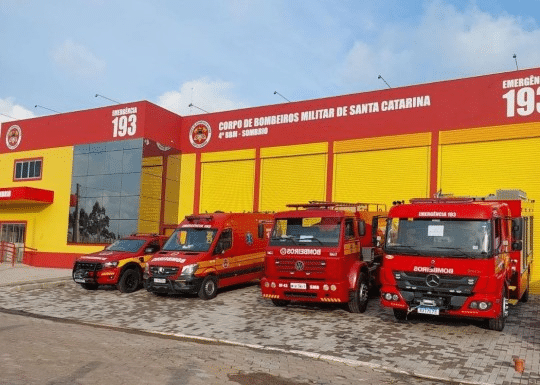 Quartéis do CBMSC recebem nova pintura