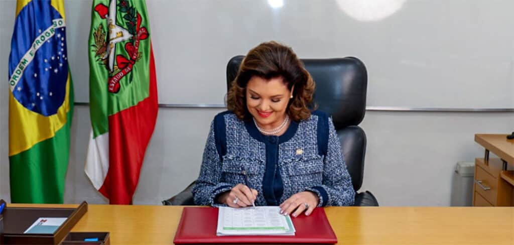 Plano Estadual de Políticas Públicas para as Mulheres começa em 1º de agosto Plano Estadual de Políticas Públicas para as Mulheres começa em 1º de agosto