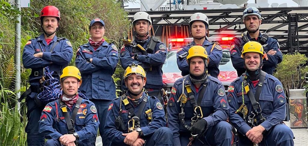 CBMSC disputa bicampeonato internacional de salvamento em altura CBMSC disputa bicampeonato internacional de salvamento em altura