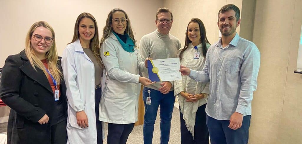 CEPON recebe certificado nacional por excelência na gestão de indicadores em UTI