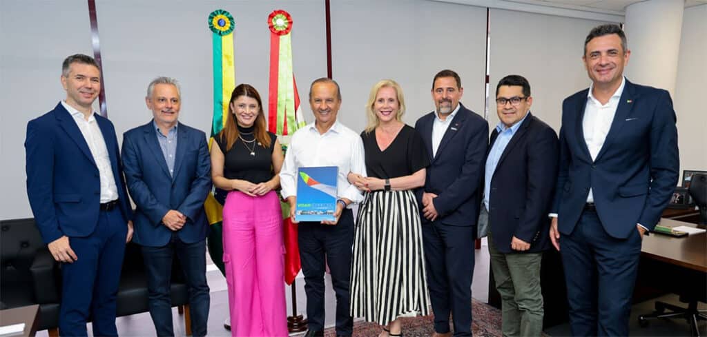 Governo de SC confirma novo voo da TAP e amplia ligação direta entre Florianópolis e Portugal