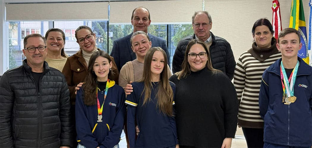 Educação de Joaçaba celebra ouro nacional e outras conquistas na Olimpíada Brasileira de Matemática das Escolas Públicas