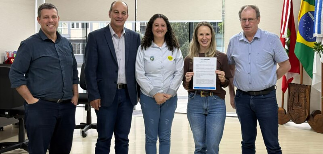 Programa “Joaçaba, eu curto, eu cuido” firma nova adoção de área verde no Jardim Cidade Alta