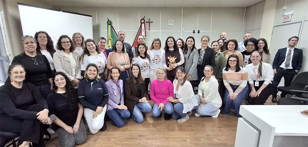 Escola Restaurativa promove círculos de construção de paz em escolas do Oeste