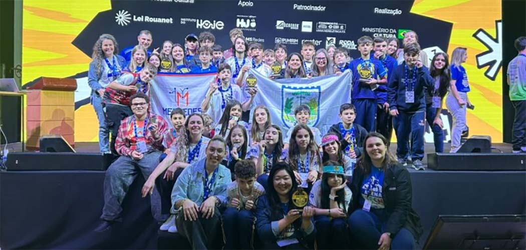 Joaçaba conquista 4 troféus em torneio de robótica SESI Arena Tech