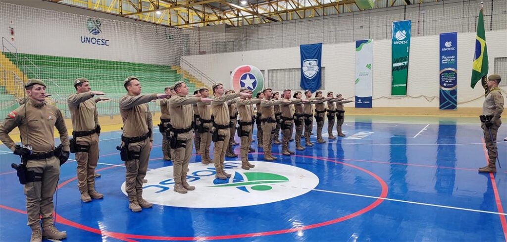 26º BPM forma 33 novos soldados temporários em Herval d'Oeste