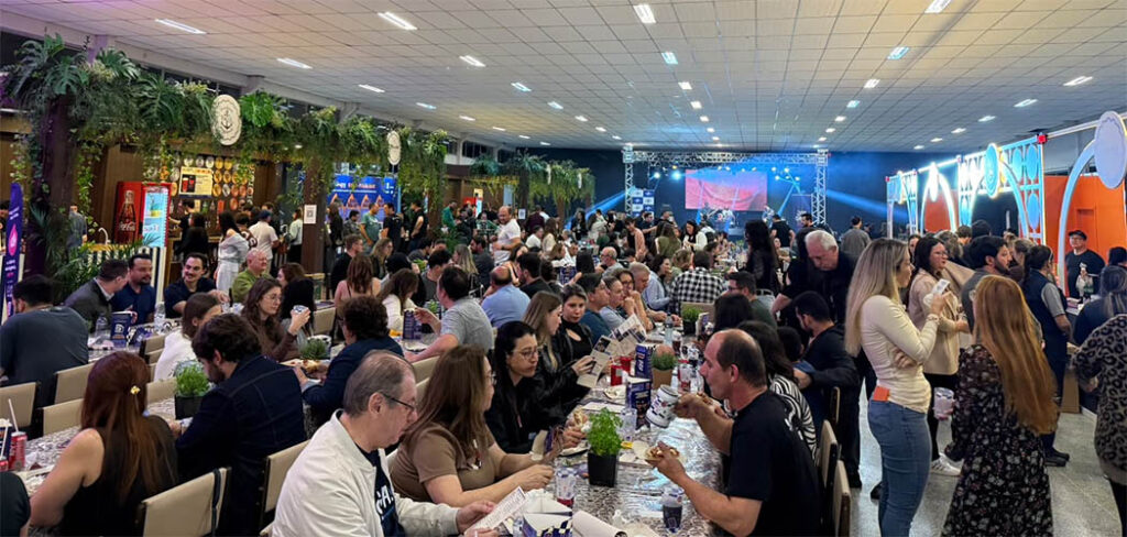 2º Pizza e Fuzz movimenta Joaçaba na abertura e atrai grande público ao Pavilhão Frei Bruno