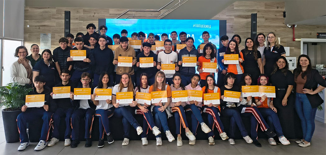 Programa Geração Empreendedora forma estudantes em Joaçaba